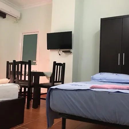 Simeone Hotel